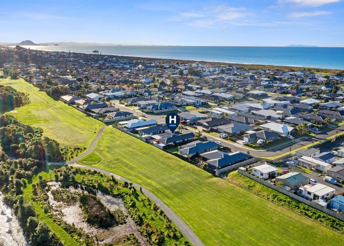  at 60 Butterworth Crescent, Papamoa Beach, Papamoa