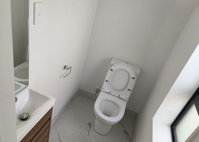  at 20 Taitapu Street, Massey, Auckland