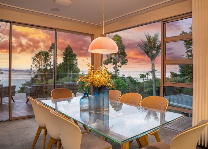  at 43 Otitori Bay Road, Titirangi, Auckland