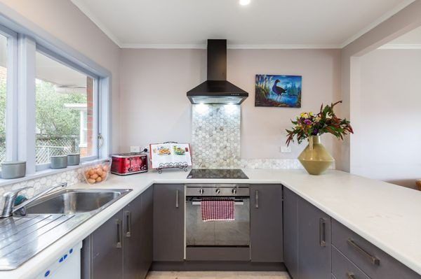  at 2/303 Rangatira Road, Beach Haven, Auckland