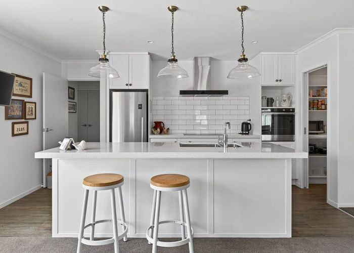  at 10 Hiria Crescent, Papamoa Beach, Tauranga, Bay Of Plenty