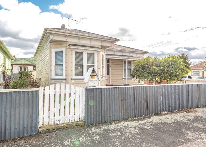  at 66 Glasgow Street, Whanganui, Whanganui