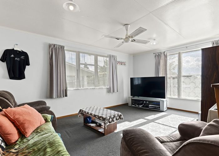  at 7 Granby Place, Westown, New Plymouth