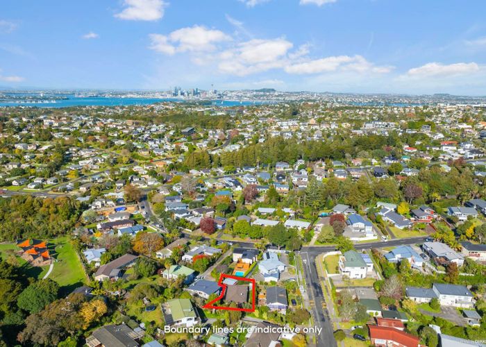 at 44A  McDowell Crescent, Hillcrest, North Shore City, Auckland