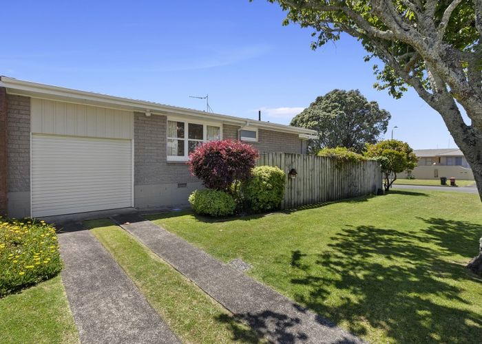  at 1 Cherrywood Drive, Otumoetai, Tauranga