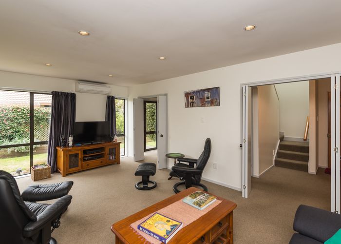  at 2-90/90 Proctor Street, Papanui, Christchurch