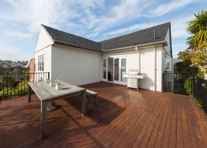  at 6 Apihai Street, Orakei, Auckland
