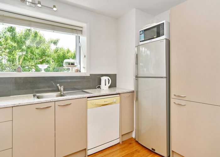  at 2/25 Blighs Road, Strowan, Christchurch