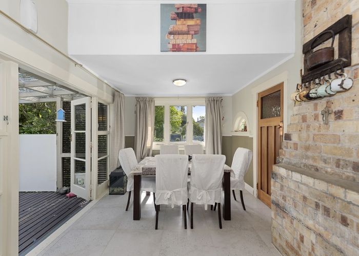  at 13 Te Aroha Street, Hamilton East, Hamilton