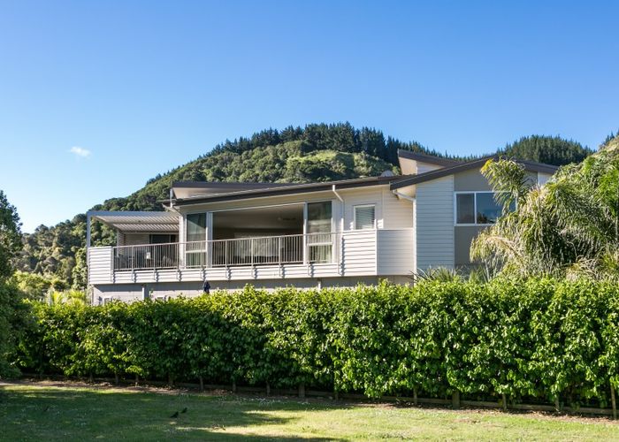  at 9 Nga Manu Place, Tangoio