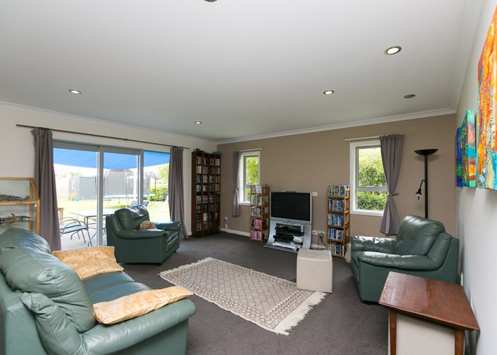  at 9B Whitcombe Street, Lepperton, New Plymouth