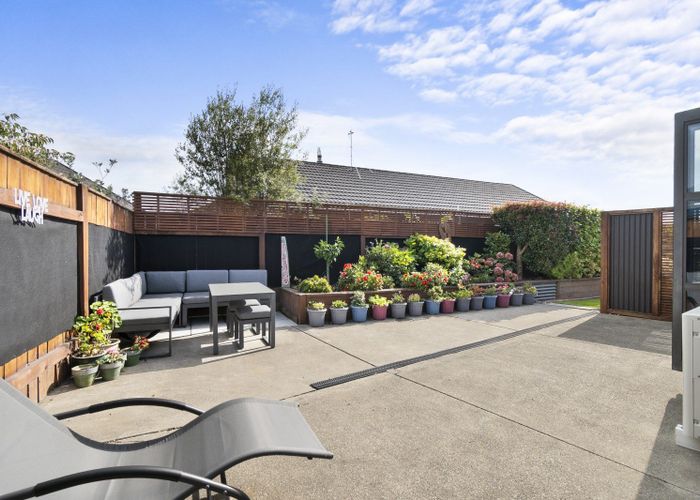  at 11 Geneva Terrace, Kelvin Grove, Palmerston North, Manawatu / Whanganui