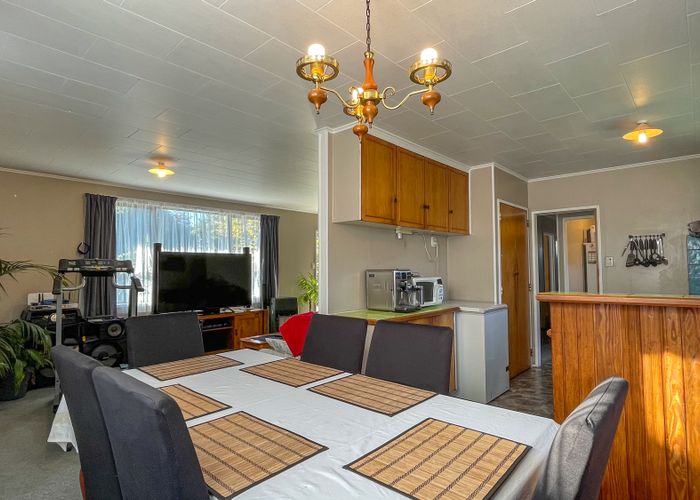  at 9 Jordan Place, Tirau