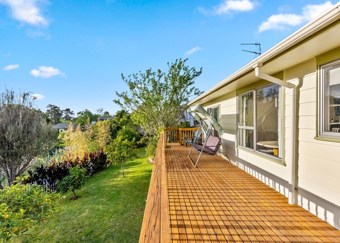  at 37 Marvon Downs Avenue, Pakuranga Heights, Manukau City, Auckland