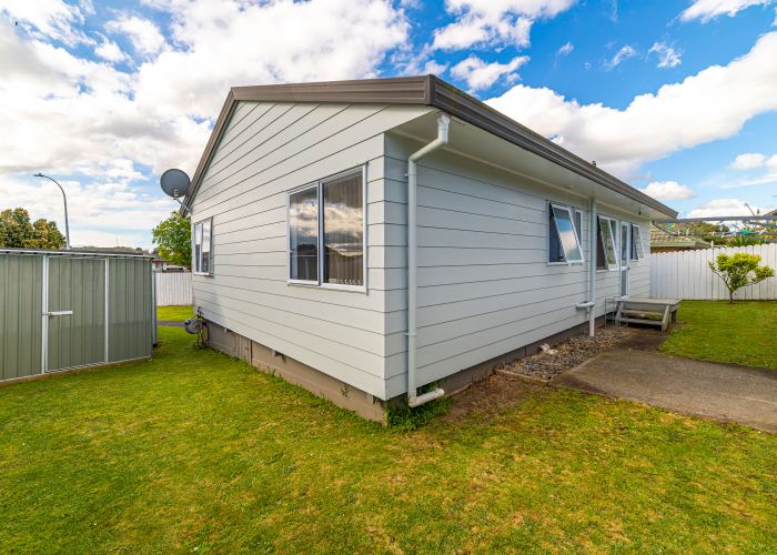  at 1/35 Kopara Place, Clendon Park, Auckland
