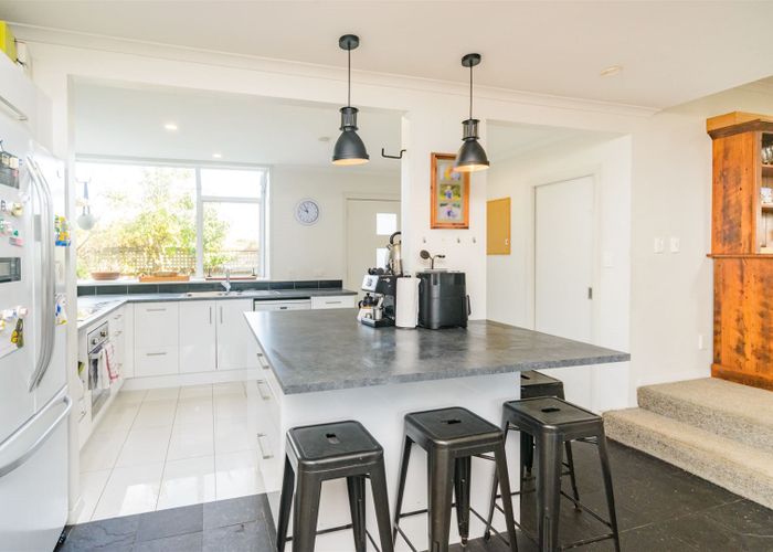  at 118 Fitzroy Street, Terrace End, Palmerston North