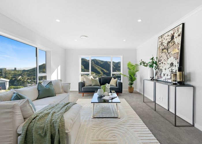  at 5 Landsdowne Terrace, Karori, Wellington