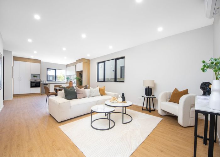  at 6 Kiekie Street, Westgate, Waitakere City, Auckland