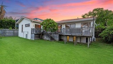  at 21 Scarboro Terrace, Murrays Bay, Auckland