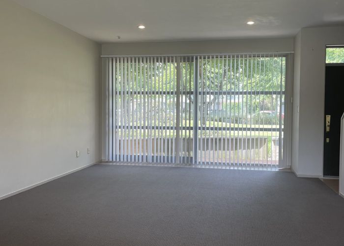  at 18 Kauri Drive, Takanini, Papakura, Auckland