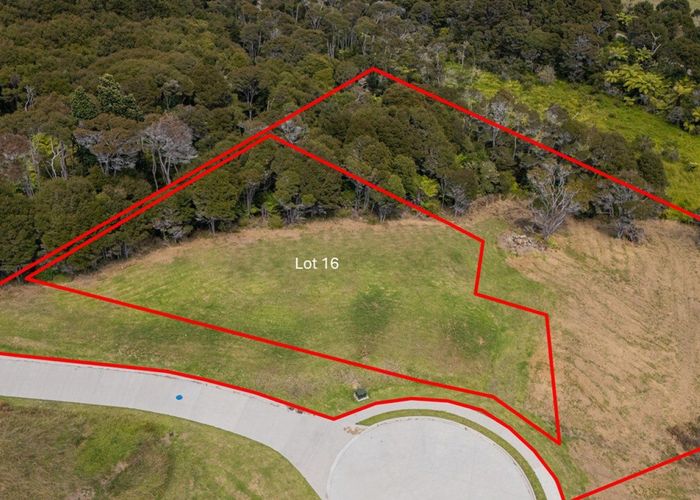  at Lot 16, 9 Te Puia Place, Hot Water Beach, Thames-Coromandel, Waikato
