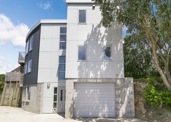  at 42 Mandalay Terrace, Khandallah, Wellington
