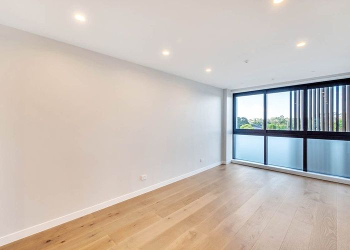  at 107/9-11 Walmer Road, Point Chevalier, Auckland City, Auckland