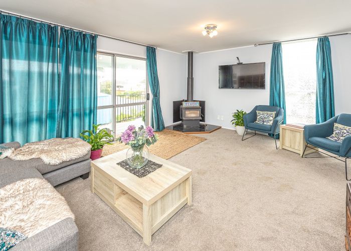  at 19 Cross Street, Castlecliff, Whanganui
