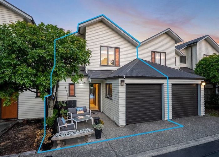  at 8/11 The Avenue, Albany, North Shore City, Auckland