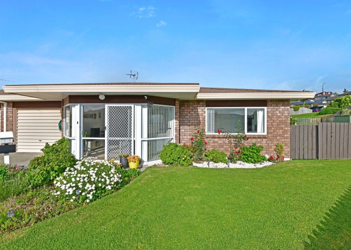 at 100C LAKESIDE DR, Orewa, Auckland 
