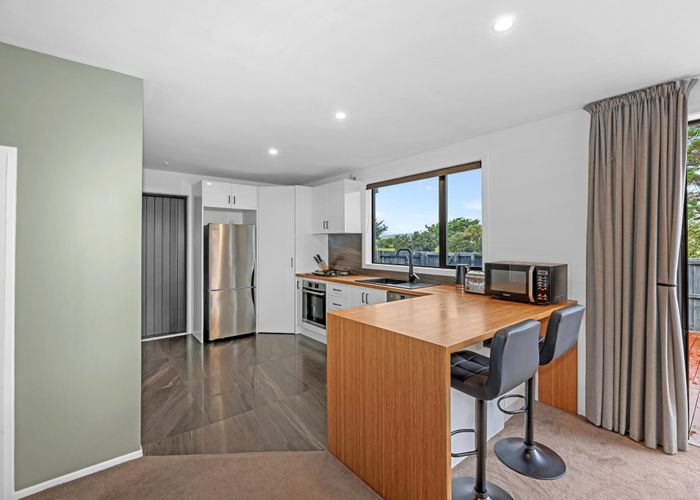  at 1/84 Queenspark Drive, Parklands, Christchurch City, Canterbury