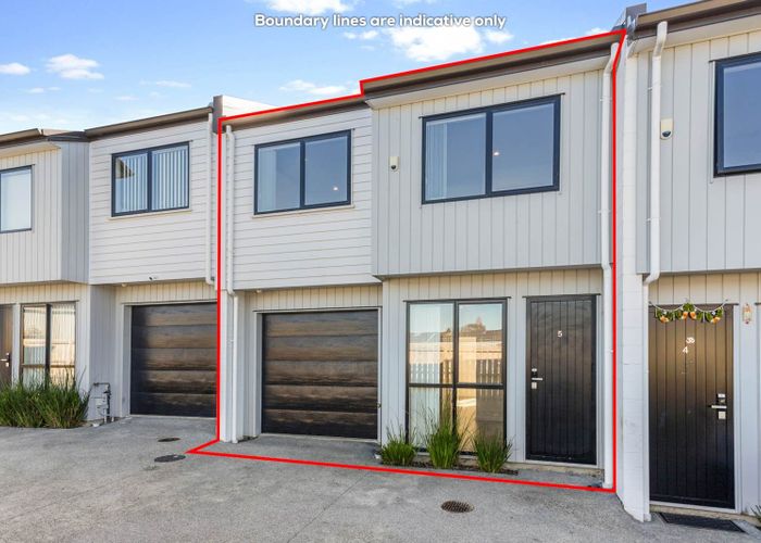  at 5/60 Kelman Road, Kelston, Waitakere City, Auckland