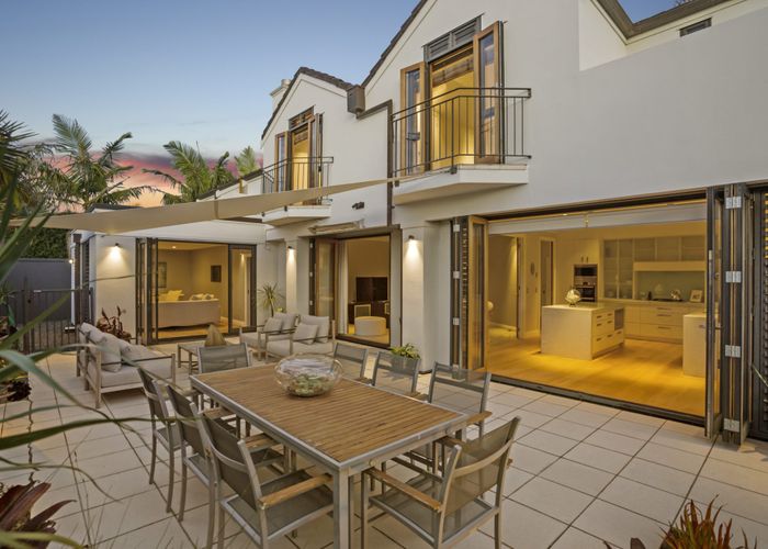  at 8B Wynsfield Garden, Saint Heliers, Auckland