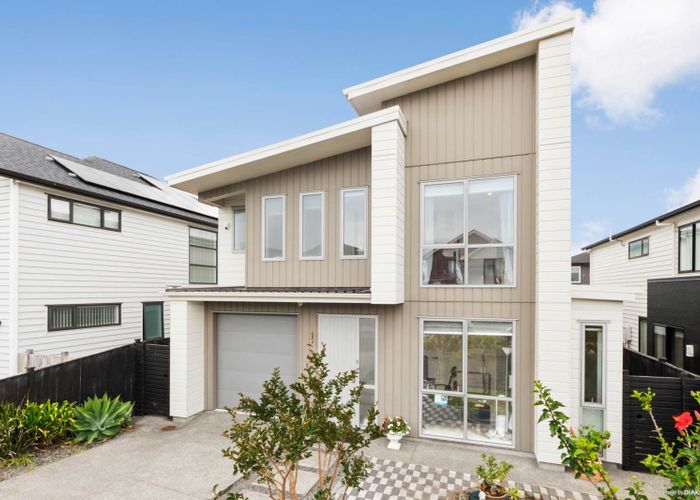  at 48 Myland Drive, Hobsonville, Waitakere City, Auckland
