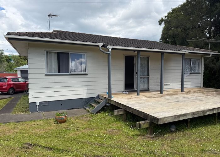  at 15 Jontue Place, Clover Park, Manukau City, Auckland