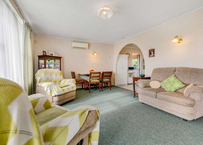  at 40 Tuhikaramea Road, Dinsdale, Hamilton