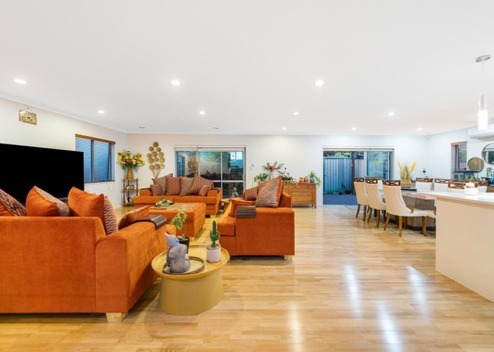  at 20 Viera Drive, Flat Bush, Manukau City, Auckland
