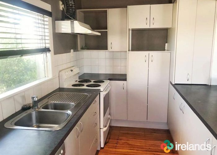  at 40 Moreland Avenue, Papanui, Christchurch City, Canterbury