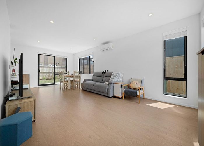  at 26 Koura Road, Flat Bush, Manukau City, Auckland