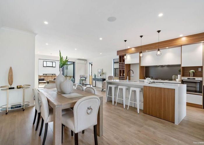  at 7 Roa Ave, Hobsonville, Waitakere City, Auckland