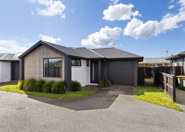  at 3/4 Heath Street, Saint Andrews, Hamilton, Waikato