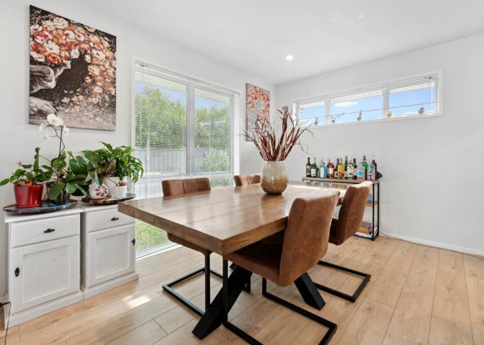  at 18 Lamborn Drive, Papakura, Papakura, Auckland