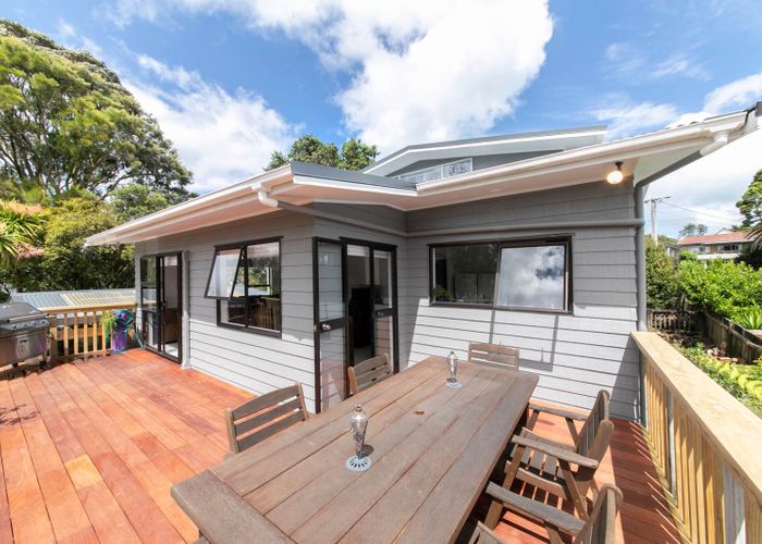  at 70 Victory Road, Laingholm, Auckland