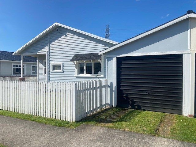  at 373 Carrington Street, Vogeltown, New Plymouth, Taranaki