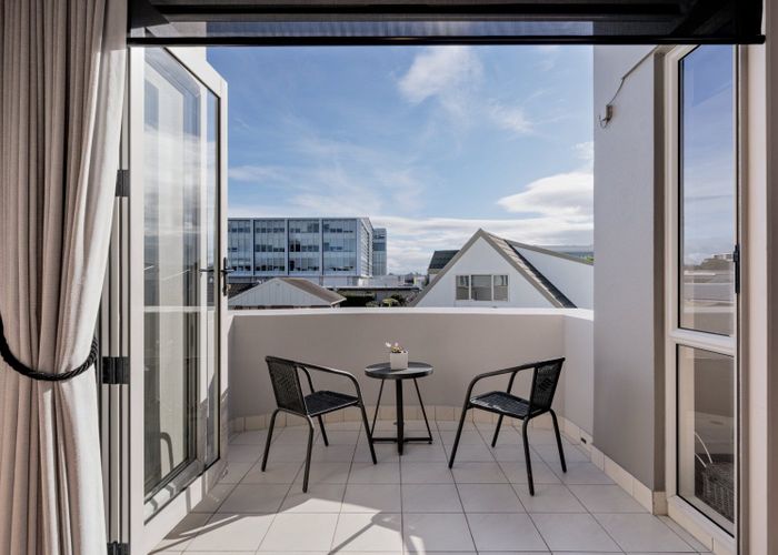  at 6/29 Third Avenue, Tauranga