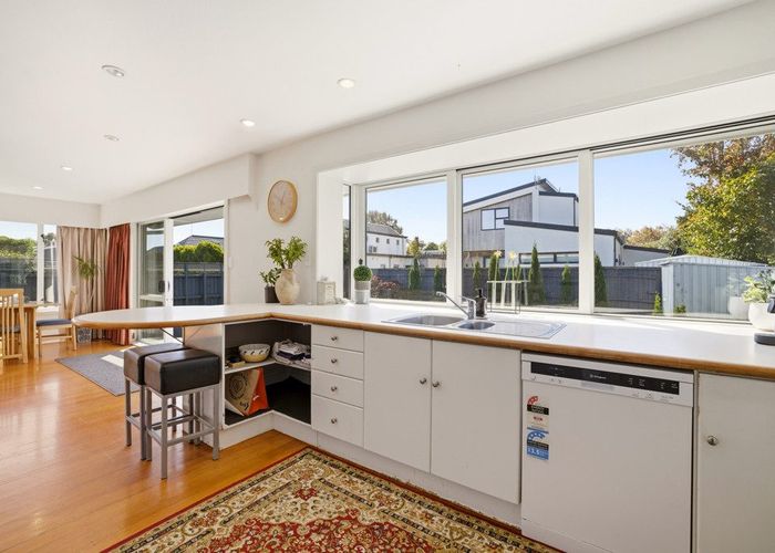  at 16a Hamilton Avenue, Ilam, Christchurch City, Canterbury