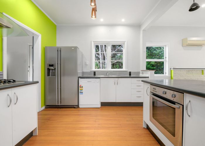  at 36 Forest Lake Road, Forest Lake, Hamilton, Waikato