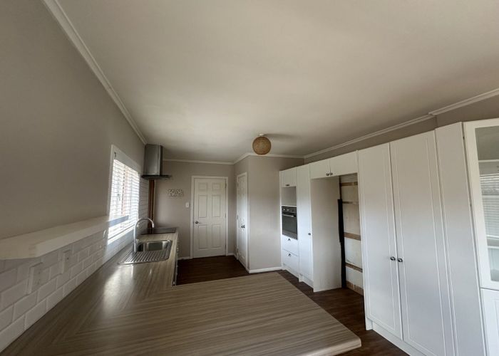  at 4 Alexander Street, Papakura, Papakura