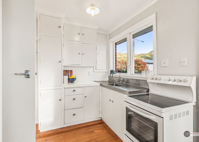  at 2/25 Nile Street, Waterloo, Lower Hutt