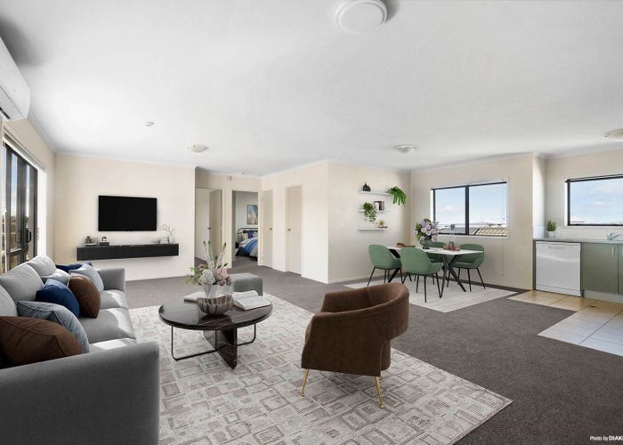  at 175/172 McLeod Road, Te Atatu South, Waitakere City, Auckland